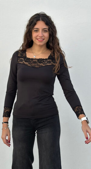 Camiseta Térmica Encaje Cuello Recto