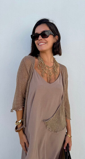 REBECA MÁGICA TOPO