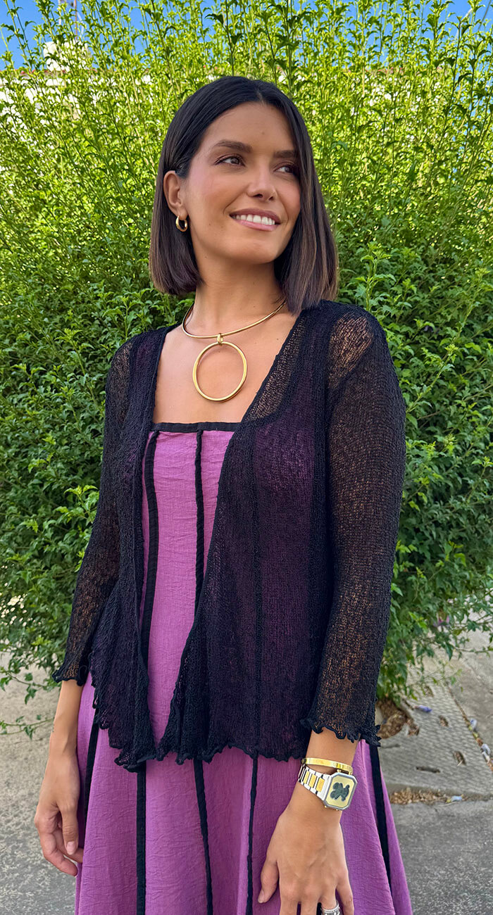 REBECA MÁGICA NEGRO